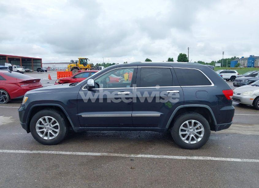 Photo 14 of 2012 Jeep Grand CHEROKEE LAREDO (VIN 1C4RJFAG6CC208471)