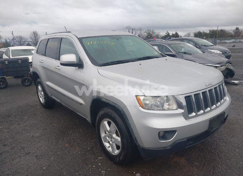 2012 Jeep Grand CHEROKEE LAREDO (VIN 1C4RJFAG6CC226260) main photo