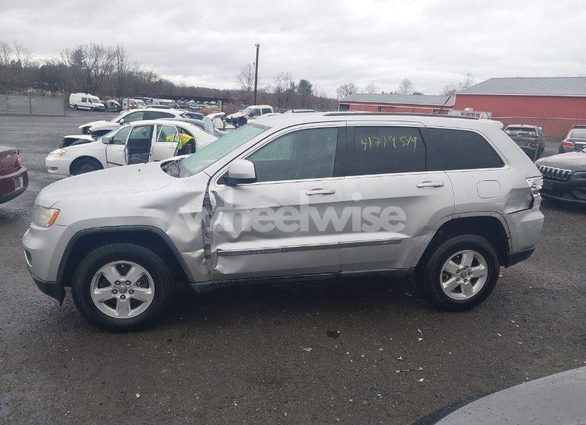 Photo 14 of 2012 Jeep Grand CHEROKEE LAREDO (VIN 1C4RJFAG6CC226260)