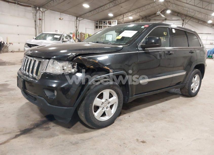 Photo 2 of 2012 Jeep Grand CHEROKEE LAREDO (VIN 1C4RJFAG6CC289052)