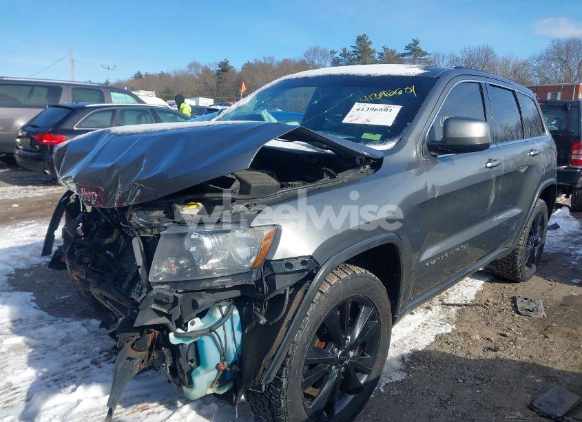 Photo 2 of 2012 Jeep Grand CHEROKEE LAREDO (VIN 1C4RJFAG6CC349668)