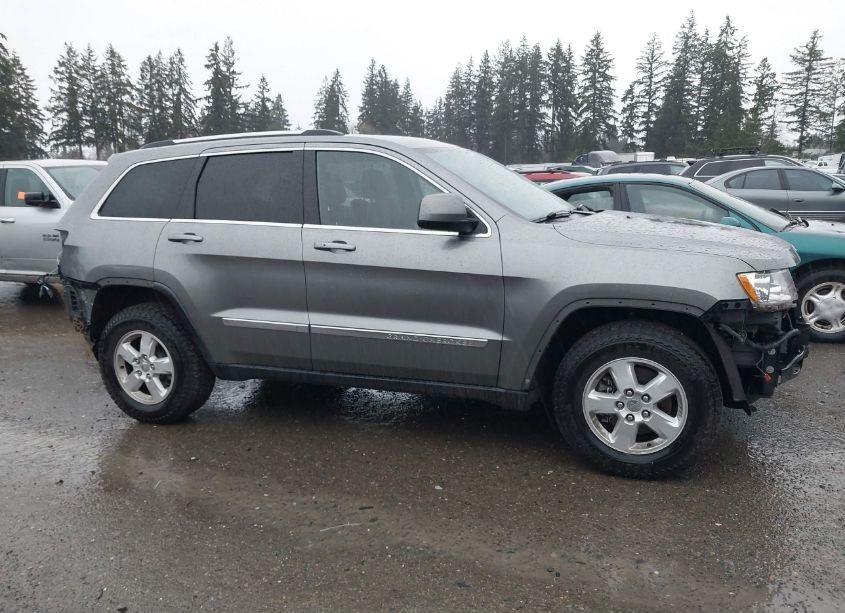 Photo 14 of 2013 Jeep Grand CHEROKEE LAREDO (VIN 1C4RJFAG6DC505810)