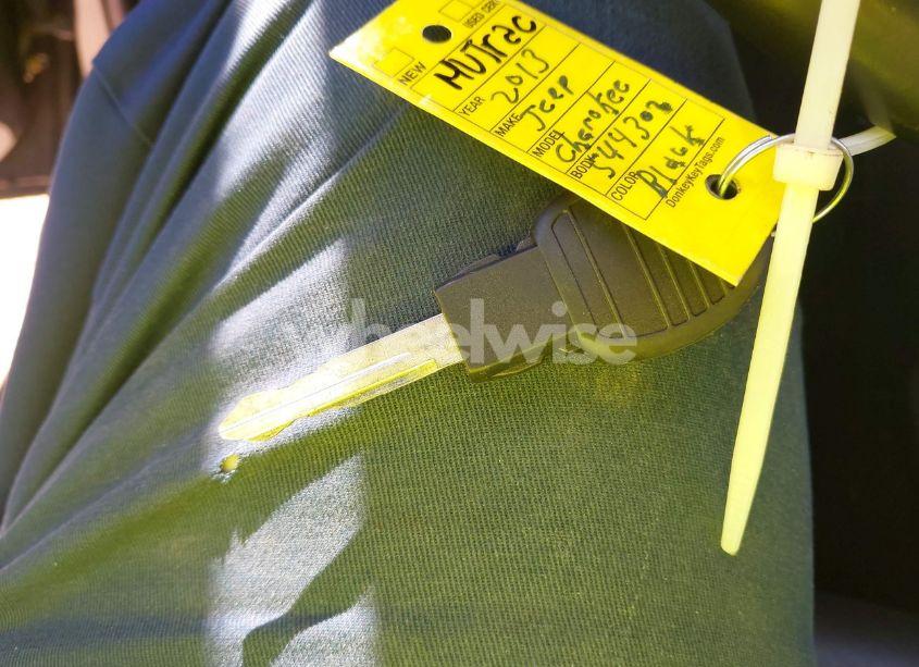 Photo 11 of 2013 Jeep Grand CHEROKEE LAREDO (VIN 1C4RJFAG6DC544302)