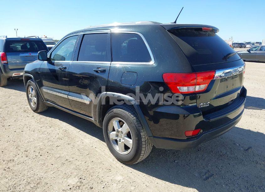 Photo 3 of 2013 Jeep Grand CHEROKEE LAREDO (VIN 1C4RJFAG6DC544302)