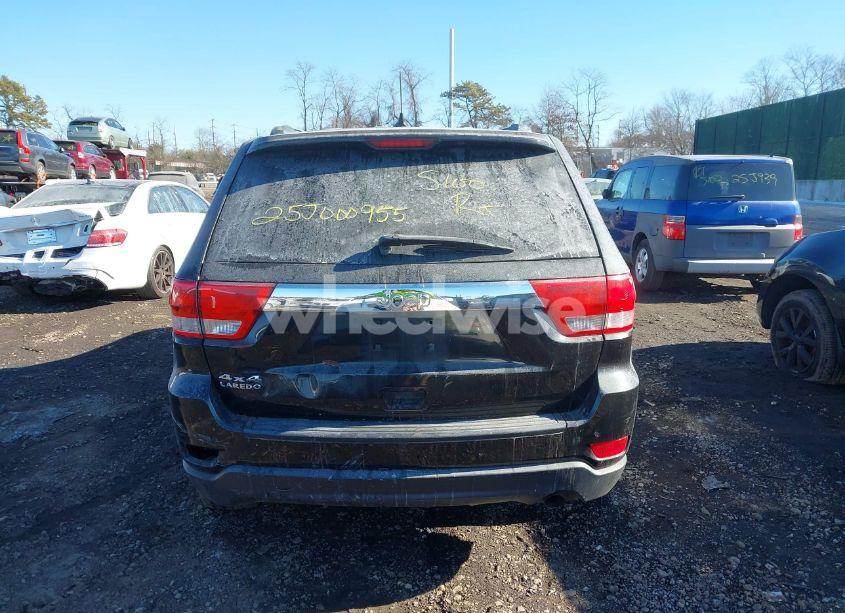 Photo 16 of 2013 Jeep Grand CHEROKEE LAREDO (VIN 1C4RJFAG6DC556465)