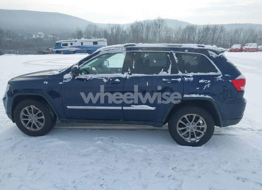 Photo 14 of 2013 Jeep Grand CHEROKEE LAREDO (VIN 1C4RJFAG6DC607608)