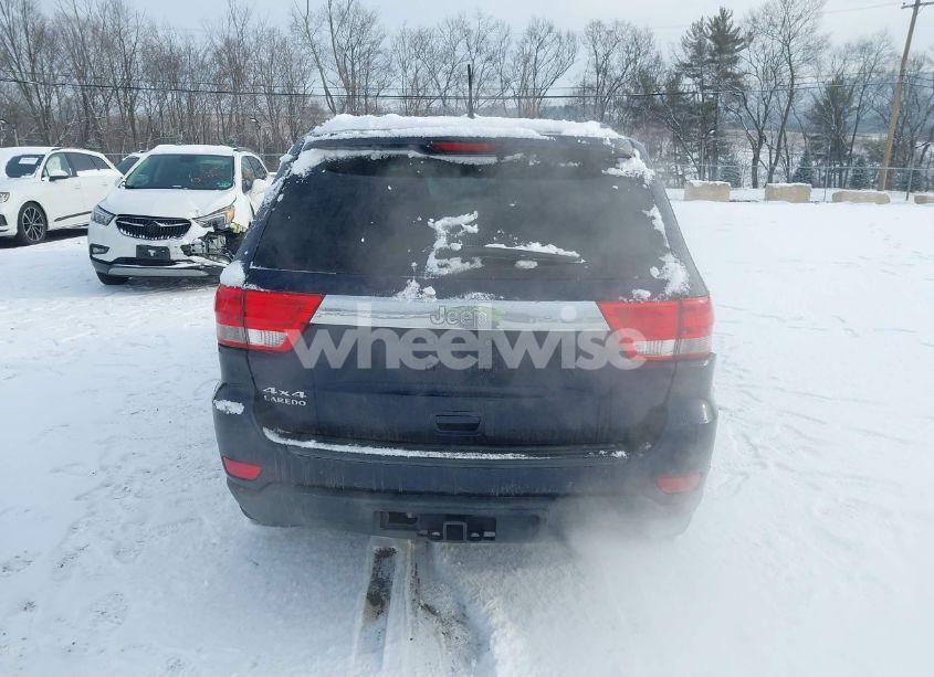 Photo 16 of 2013 Jeep Grand CHEROKEE LAREDO (VIN 1C4RJFAG6DC607608)