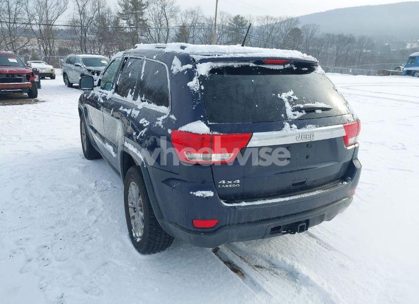 Photo 3 of 2013 Jeep Grand CHEROKEE LAREDO (VIN 1C4RJFAG6DC607608)