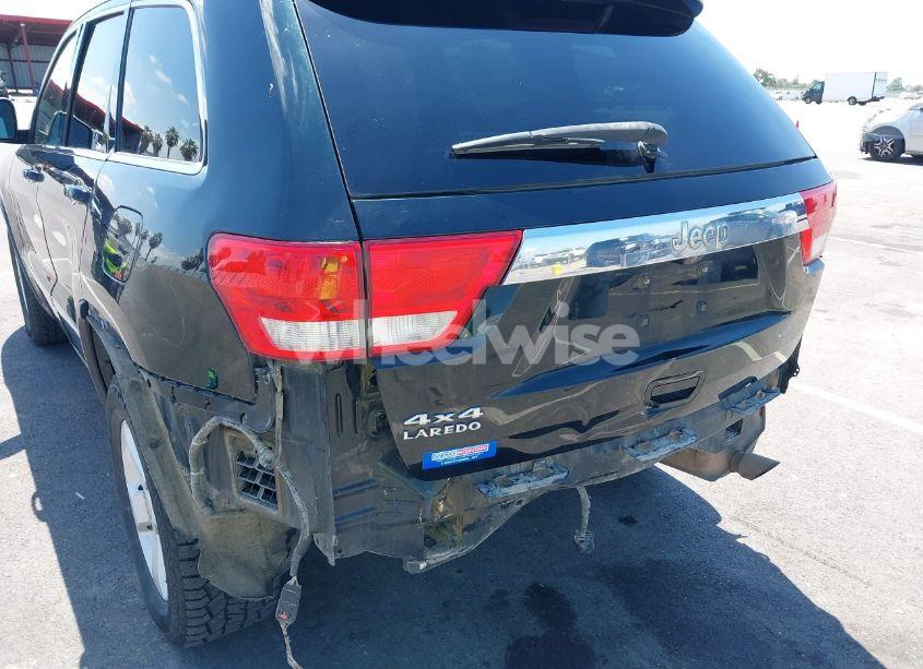 Photo 6 of 2013 Jeep Grand CHEROKEE LAREDO (VIN 1C4RJFAG6DC609925)