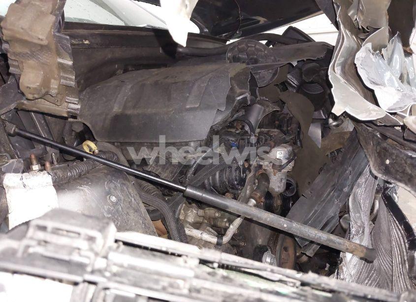 Photo 10 of 2013 Jeep Grand CHEROKEE LAREDO (VIN 1C4RJFAG6DC611920)