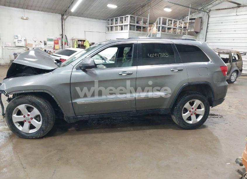 Photo 14 of 2013 Jeep Grand CHEROKEE LAREDO (VIN 1C4RJFAG6DC611920)