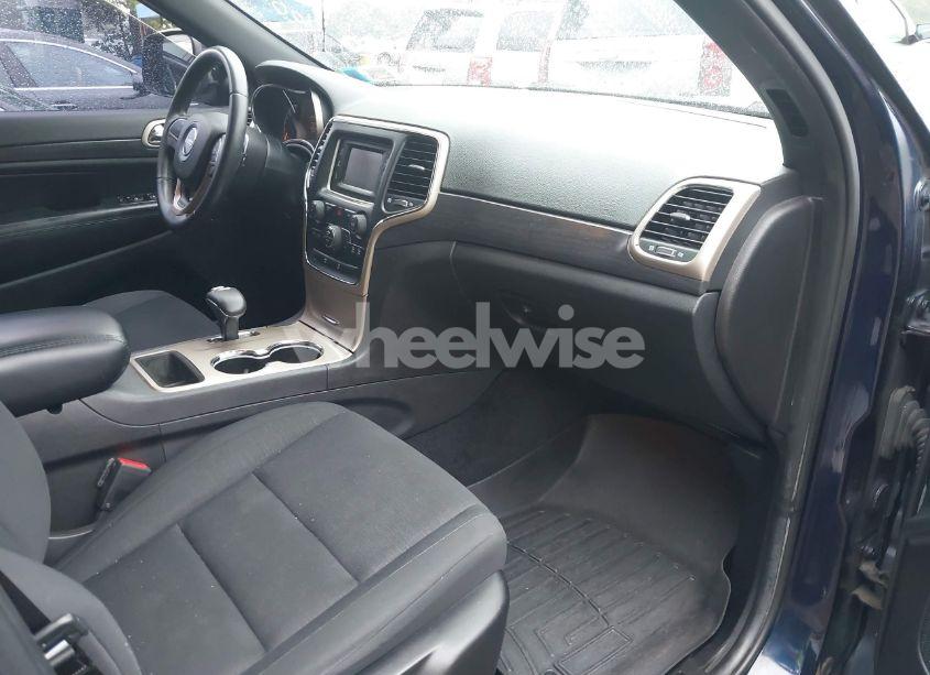 Photo 5 of 2014 Jeep Grand CHEROKEE LAREDO (VIN 1C4RJFAG6EC109832)