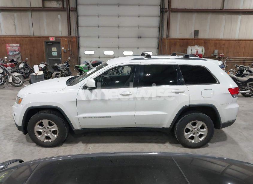 Photo 14 of 2014 Jeep Grand CHEROKEE LAREDO (VIN 1C4RJFAG6EC242817)