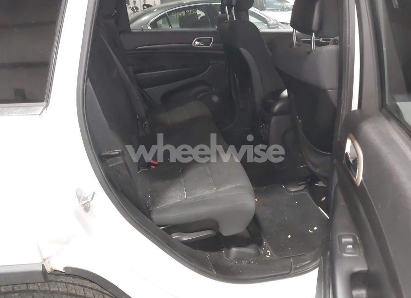 Photo 8 of 2014 Jeep Grand CHEROKEE LAREDO (VIN 1C4RJFAG6EC242817)