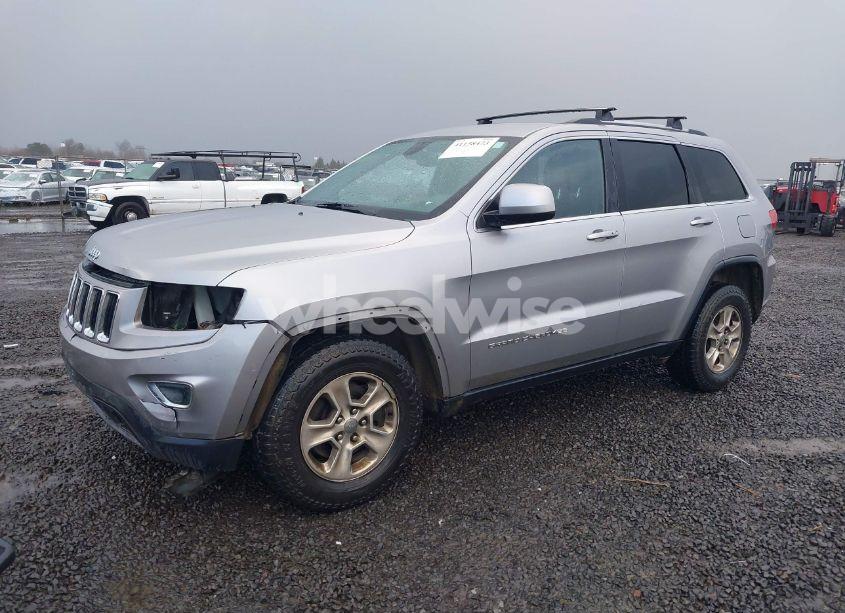 Photo 2 of 2014 Jeep Grand CHEROKEE LAREDO (VIN 1C4RJFAG6EC471627)