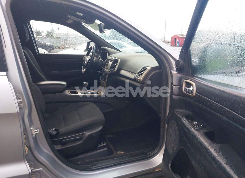 Photo 5 of 2014 Jeep Grand CHEROKEE LAREDO (VIN 1C4RJFAG6EC471627)