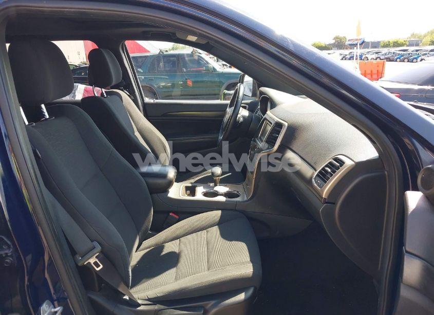 Photo 5 of 2014 Jeep Grand CHEROKEE LAREDO (VIN 1C4RJFAG6EC509891)