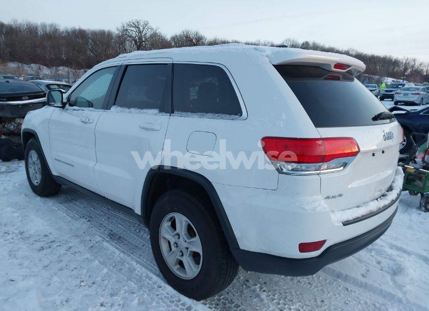 Photo 3 of 2015 Jeep Grand CHEROKEE LAREDO (VIN 1C4RJFAG6FC131038)