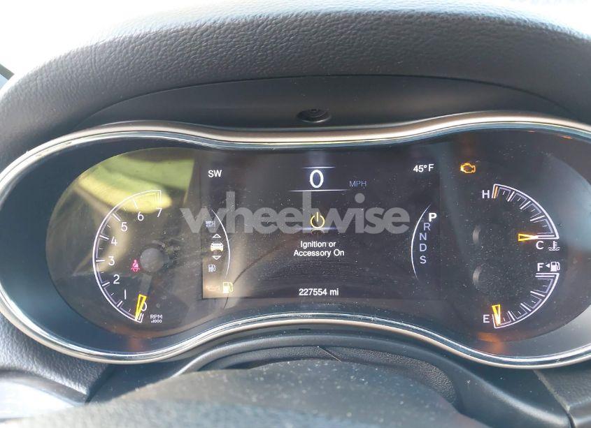 Photo 7 of 2015 Jeep Grand CHEROKEE ALTITUDE (VIN 1C4RJFAG6FC660621)