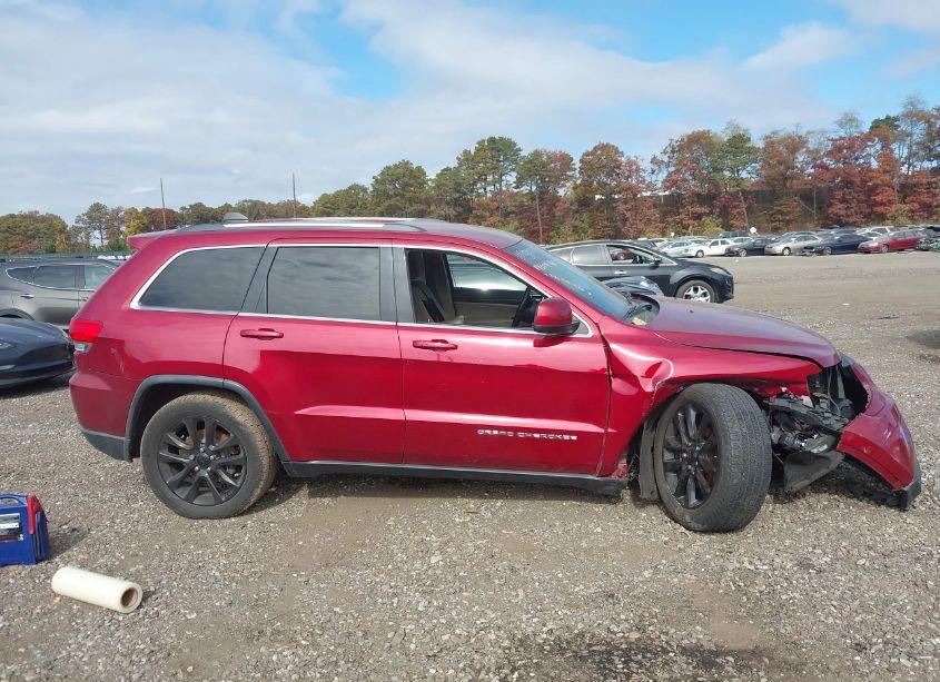 Photo 12 of 2015 Jeep Grand CHEROKEE LAREDO (VIN 1C4RJFAG6FC675703)