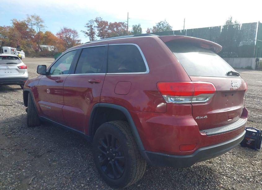 Photo 3 of 2015 Jeep Grand CHEROKEE LAREDO (VIN 1C4RJFAG6FC675703)