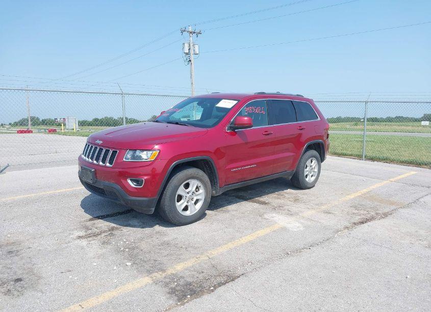 Photo 2 of 2015 Jeep Grand CHEROKEE LAREDO (VIN 1C4RJFAG6FC846157)