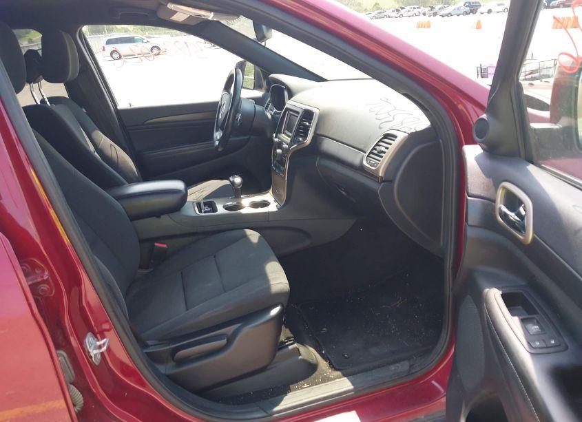 Photo 5 of 2015 Jeep Grand CHEROKEE LAREDO (VIN 1C4RJFAG6FC846157)