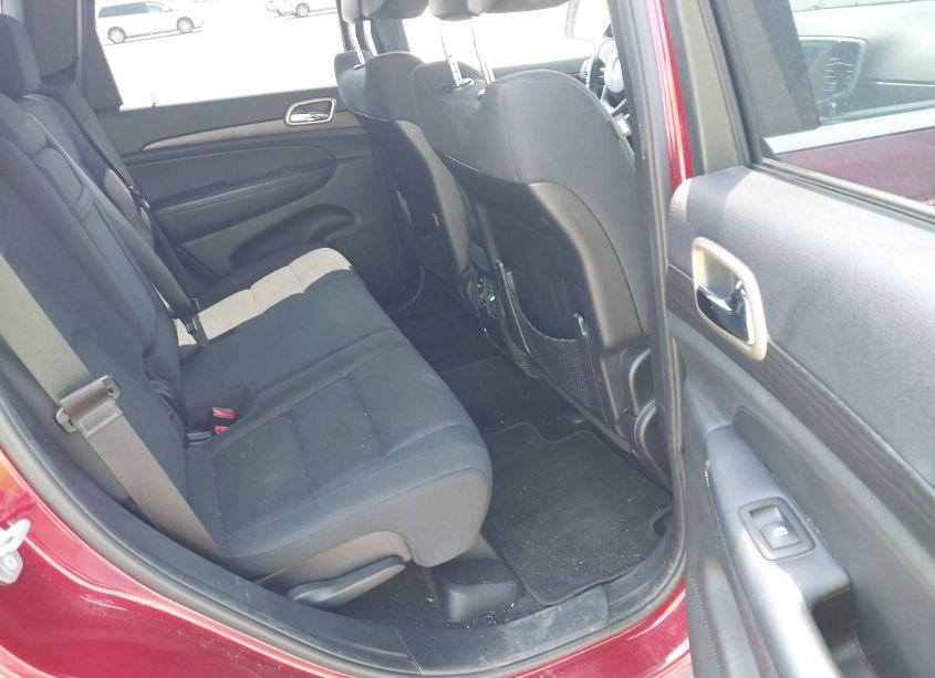 Photo 8 of 2015 Jeep Grand CHEROKEE LAREDO (VIN 1C4RJFAG6FC846157)