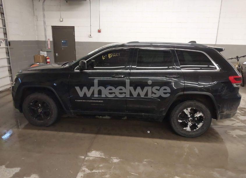 Photo 14 of 2015 Jeep Grand CHEROKEE LAREDO (VIN 1C4RJFAG6FC905823)