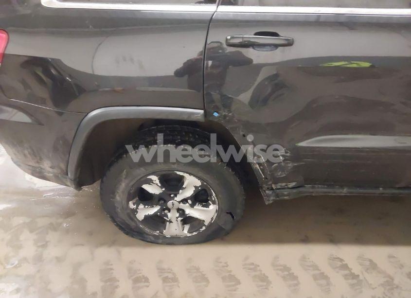 Photo 17 of 2015 Jeep Grand CHEROKEE LAREDO (VIN 1C4RJFAG6FC905823)