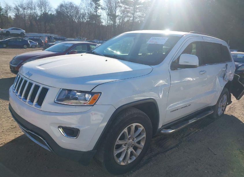 Photo 2 of 2015 Jeep Grand CHEROKEE LAREDO (VIN 1C4RJFAG6FC914196)