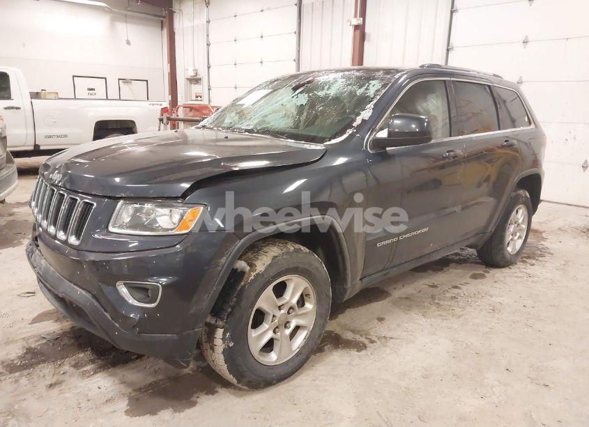 Photo 2 of 2016 Jeep Grand CHEROKEE LAREDO (VIN 1C4RJFAG6GC313257)