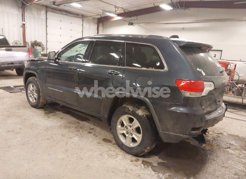 Photo 3 of 2016 Jeep Grand CHEROKEE LAREDO (VIN 1C4RJFAG6GC313257)
