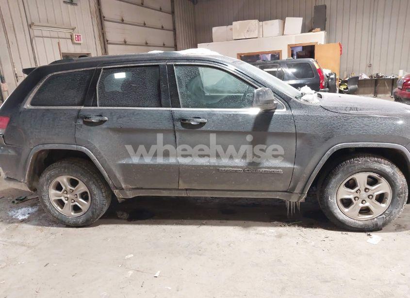 Photo 13 of 2017 Jeep Grand CHEROKEE LAREDO 4X4 (VIN 1C4RJFAG6HC661836)