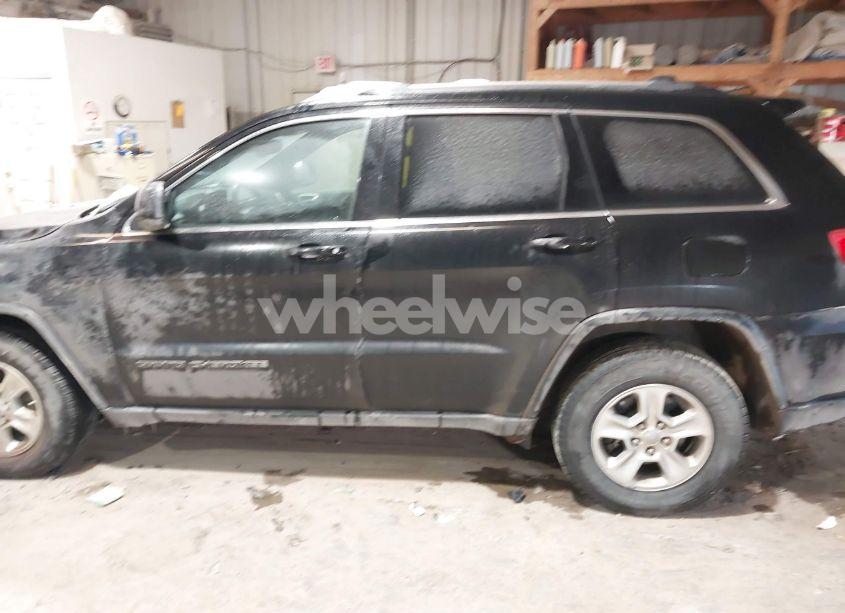 Photo 14 of 2017 Jeep Grand CHEROKEE LAREDO 4X4 (VIN 1C4RJFAG6HC661836)