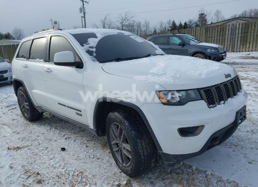 2017 Jeep Grand CHEROKEE 75TH ANNIVERSARY EDITION 4X4 (VIN 1C4RJFAG6HC662582) main photo