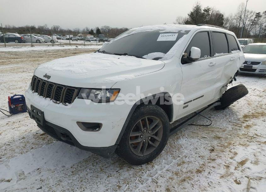 Photo 2 of 2017 Jeep Grand CHEROKEE 75TH ANNIVERSARY EDITION 4X4 (VIN 1C4RJFAG6HC662582)