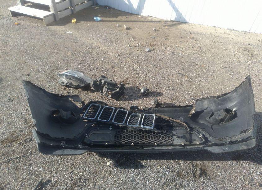 Photo 12 of 2017 Jeep Grand CHEROKEE LAREDO 4X4 (VIN 1C4RJFAG6HC706533)