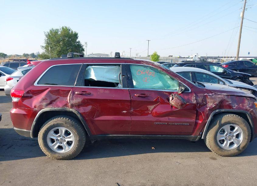 Photo 13 of 2017 Jeep Grand CHEROKEE LAREDO 4X4 (VIN 1C4RJFAG6HC915237)