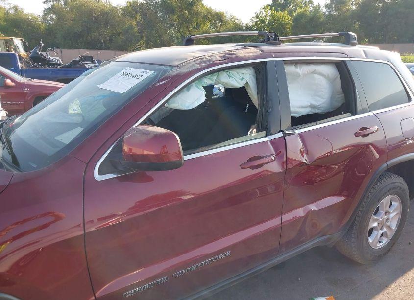 Photo 6 of 2017 Jeep Grand CHEROKEE LAREDO 4X4 (VIN 1C4RJFAG6HC915237)