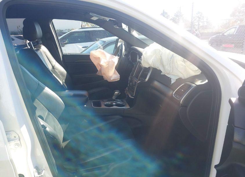 Photo 5 of 2018 Jeep Grand CHEROKEE ALTITUDE 4X4 (VIN 1C4RJFAG6JC178966)