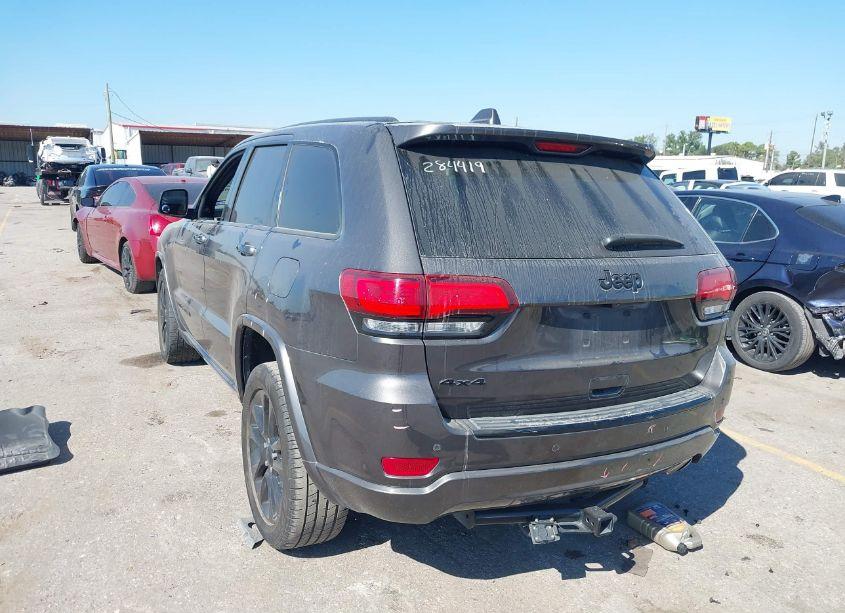 Photo 3 of 2018 Jeep Grand CHEROKEE ALTITUDE 4X4 (VIN 1C4RJFAG6JC245341)