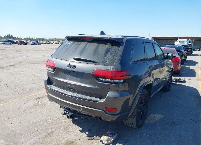 Photo 4 of 2018 Jeep Grand CHEROKEE ALTITUDE 4X4 (VIN 1C4RJFAG6JC245341)