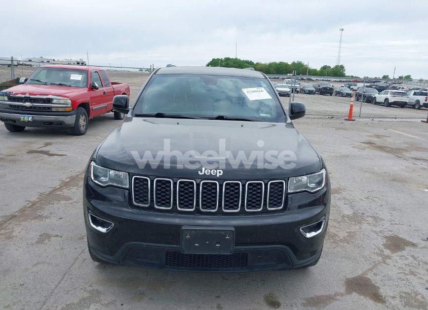 Photo 12 of 2018 Jeep Grand CHEROKEE LAREDO E 4X4 (VIN 1C4RJFAG6JC335606)