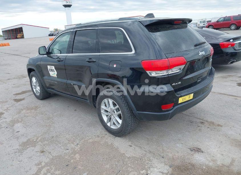 Photo 3 of 2018 Jeep Grand CHEROKEE LAREDO E 4X4 (VIN 1C4RJFAG6JC335606)