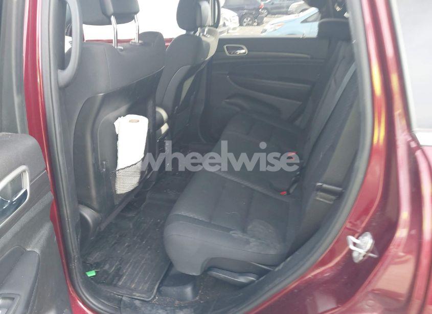 Photo 8 of 2018 Jeep Grand CHEROKEE LAREDO E 4X4 (VIN 1C4RJFAG6JC478829)