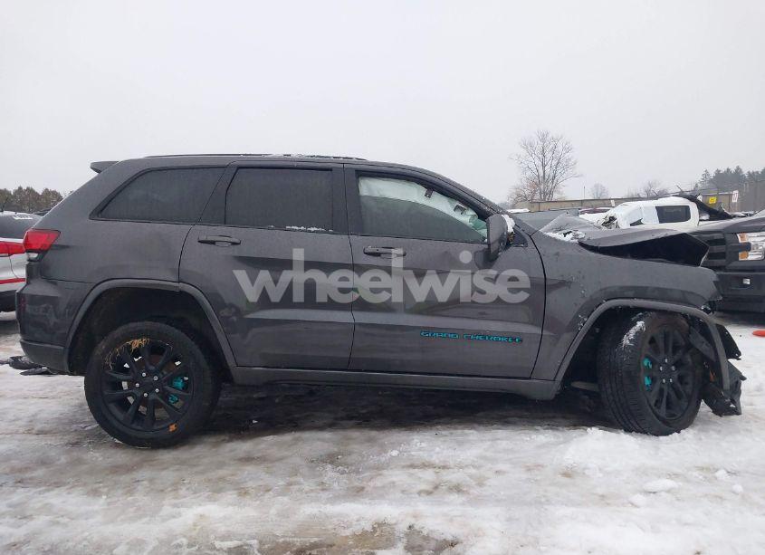 Photo 12 of 2018 Jeep Grand CHEROKEE ALTITUDE 4X4 (VIN 1C4RJFAG6JC500697)