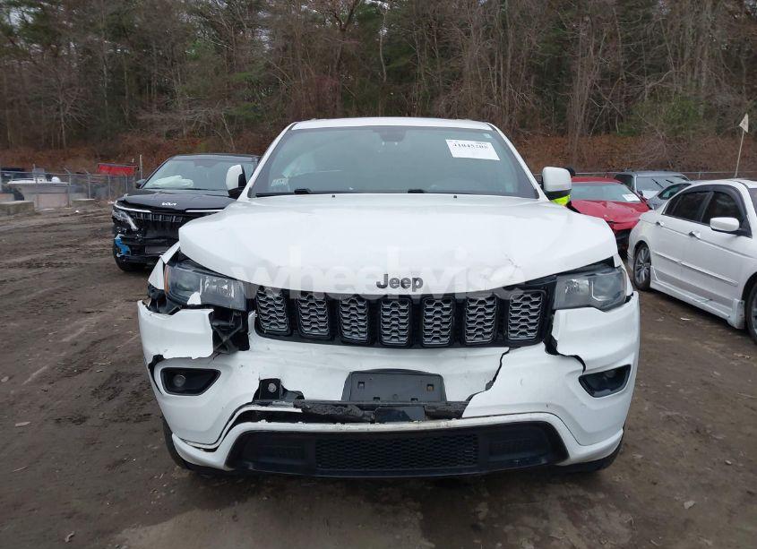 Photo 12 of 2019 Jeep Grand CHEROKEE ALTITUDE 4X4 (VIN 1C4RJFAG6KC710010)