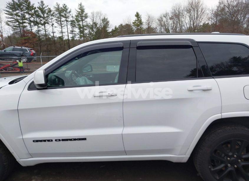 Photo 14 of 2019 Jeep Grand CHEROKEE ALTITUDE 4X4 (VIN 1C4RJFAG6KC710010)