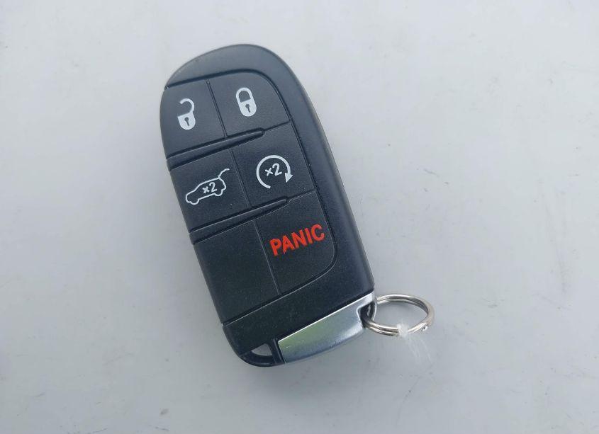 Photo 11 of 2019 Jeep Grand CHEROKEE UPLAND 4X4 (VIN 1C4RJFAG6KC720715)